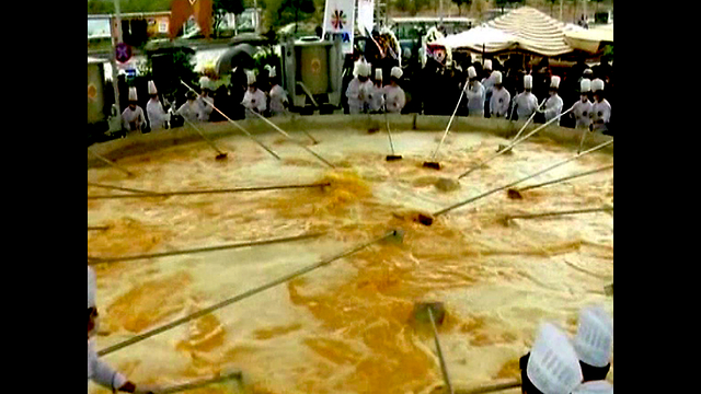 4.4 Ton Omelette