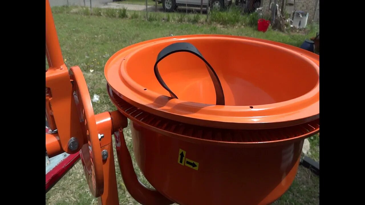Assembling the Harbor Freight cement mixer