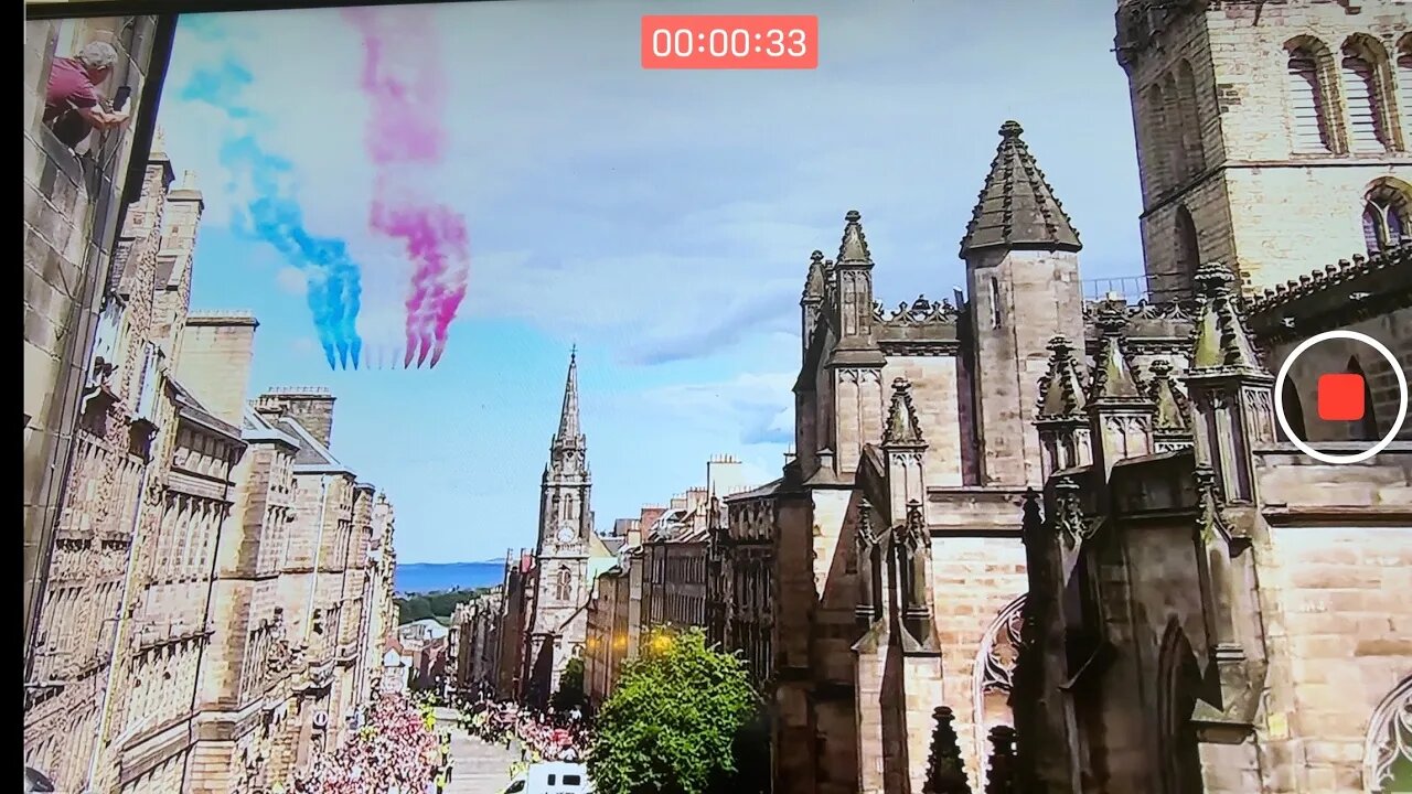Red Soldiers fly over for King Charles