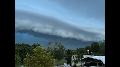 79 Miles Wind 💨 Storms yesterday at Home @ Papas Bar !