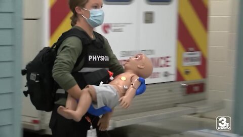 UNMC and first responders use simulated domestic dispute to train agencies and advance skills