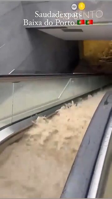 Portugal - Porto - Cheias na baixa do Porto