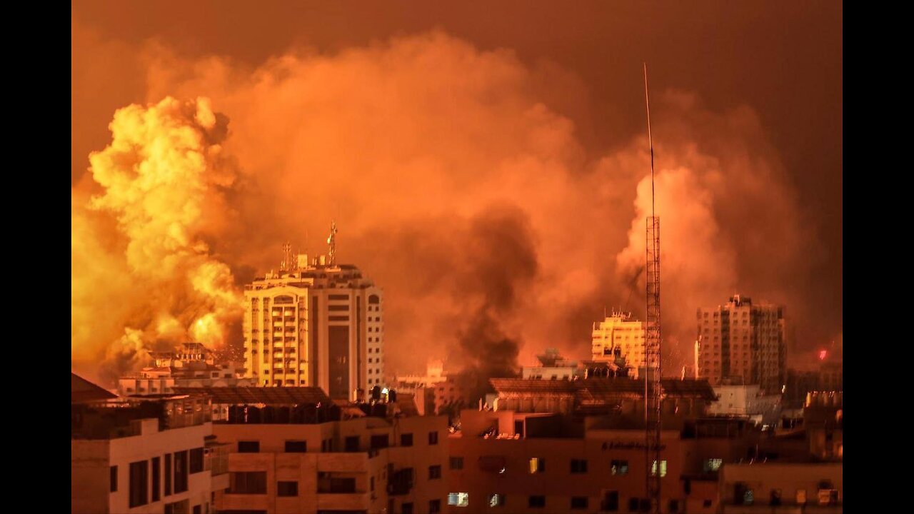 Gaza at night. Views and sounds of Gaza bombardment