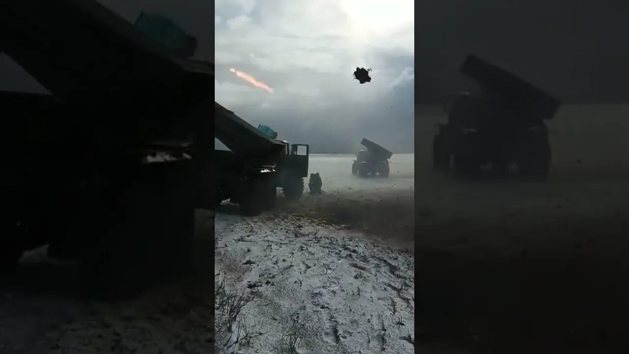 🇺🇦Graphic War18+🔥Ukrainian Grad Rockets Firing Direction into Russian Military Location #Shorts