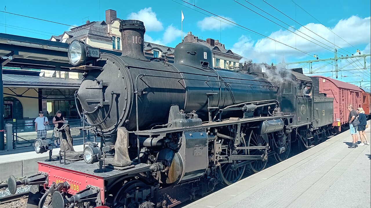 Steam engine starting from Gävle, Sweden.