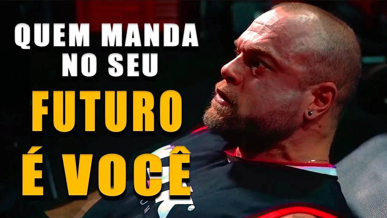 QUEM MANDA NO SEU FUTURO É VOCÊ - Motivação Bodybuilding 2022