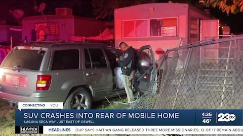 CHP: SUV hops curb, hits mobile home in East Bakersfield