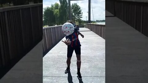 He's got the skills 🤩 📹 #shorts #football #clips #shortsfeed