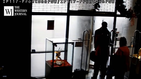 Video: A Texas Grandma Stopped A Would-be Jewelry Store Robber With Her Bare Hands