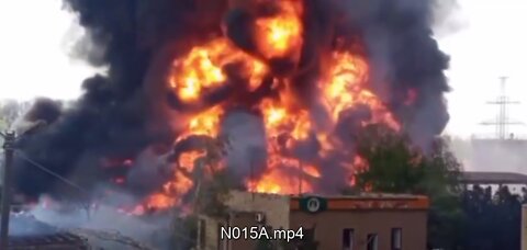 Ukrainian shelling hits oil depot in Donetsk region – officials