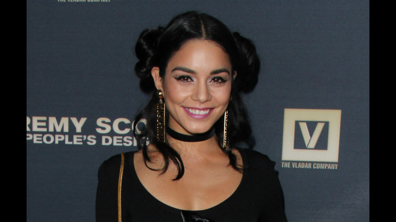 Vanessa Hudgens wants a boyfriend with 'similar fundamentals'