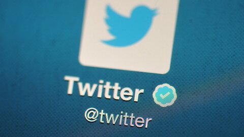 New Twitter Feature Will Let Users Pick Who Can Reply To Their Tweets