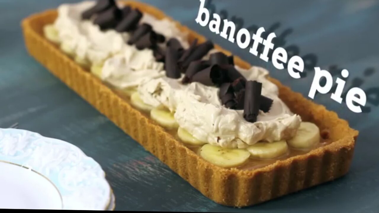 easy,delicious,sweet,creamy banoffee pie.