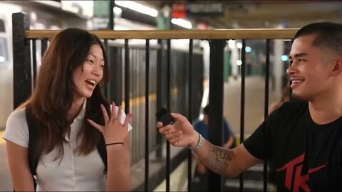 SNEAKO One Minute Podcast NYC Subway (How much do you lie) #sneako #streamer #irl #podcast #sneako
