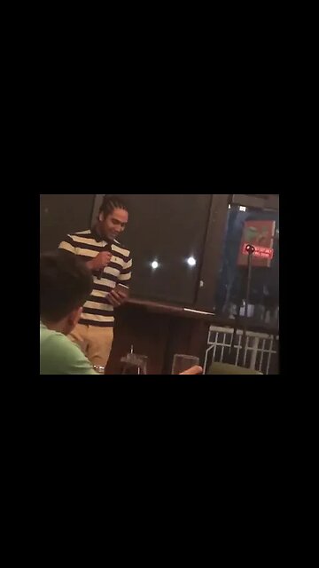 ZAC X FORGETS LYRICS WHILE PERFORMING.