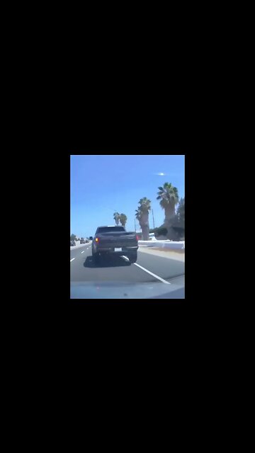 Bonehead Drivers Caught on Dash Cam #shorts