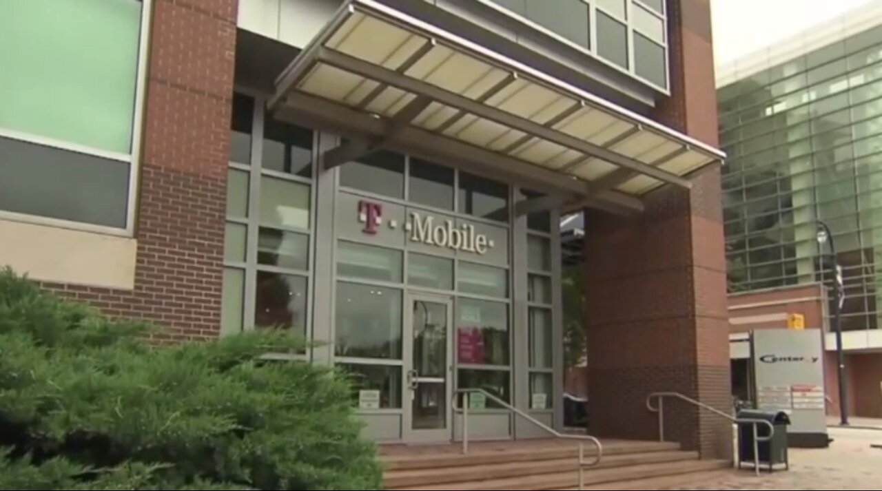 T-Mobile offering new banking service