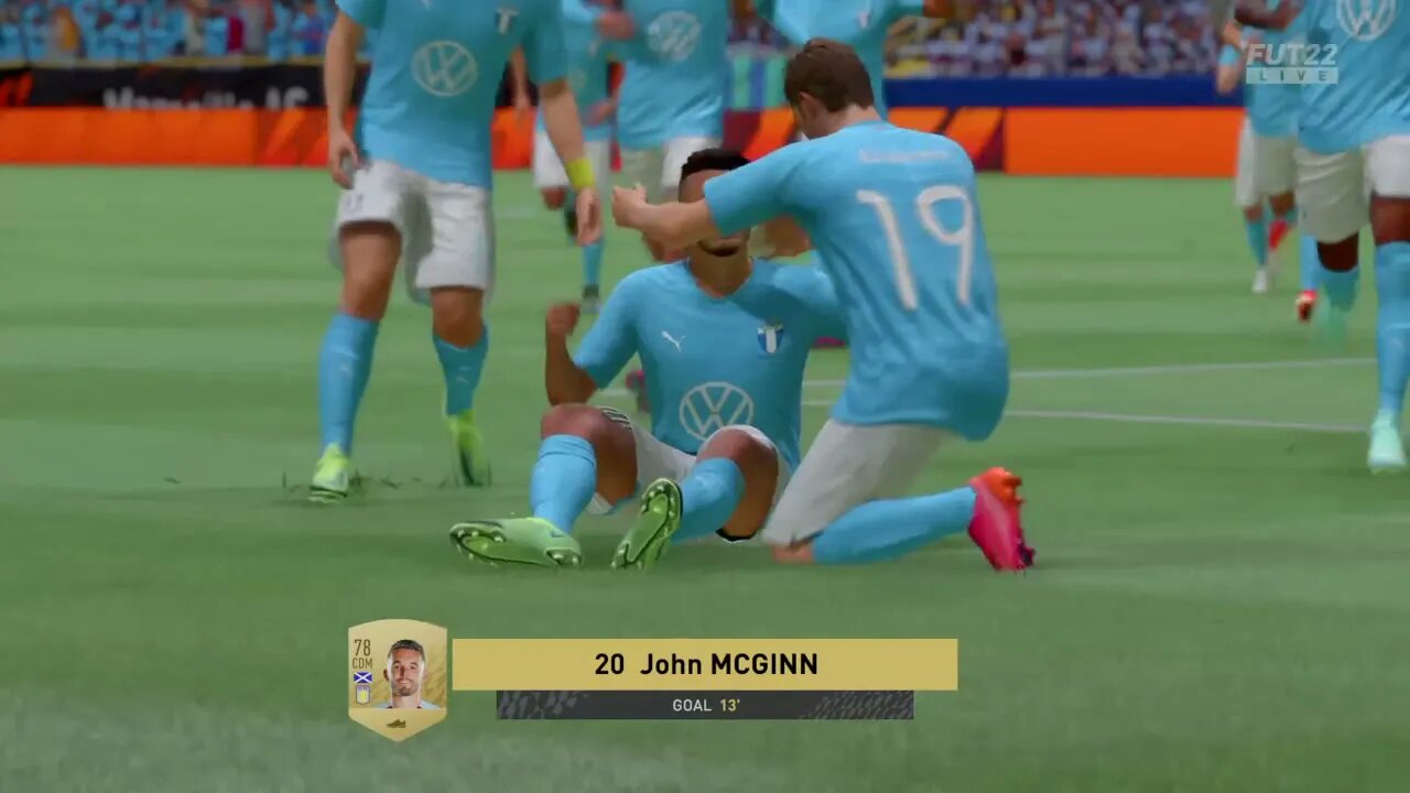 FIFA 22 Ultimate Team Play Against Team of the Week