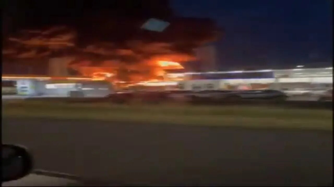 Gates Funded “Picnic” Grocery Service in Netherlands Caught Massive Fire Overnight