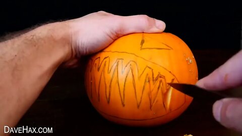 10 Awesome Halloween Pumpkin Carving Ideas