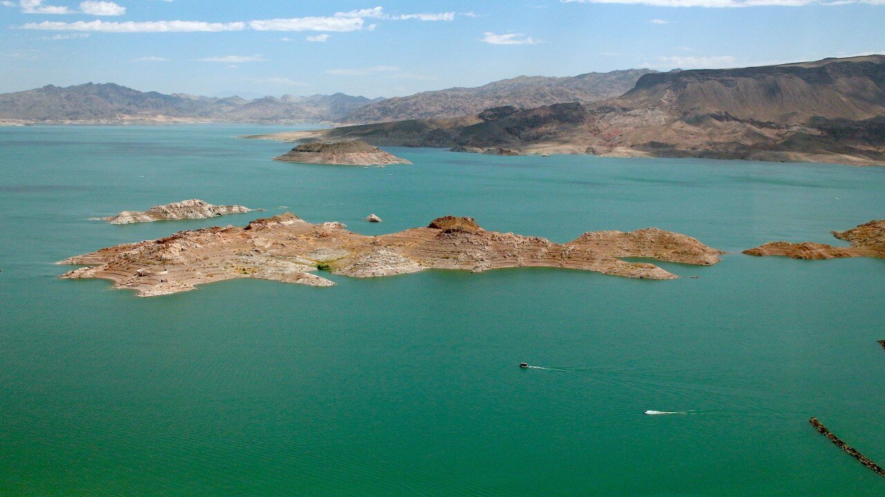 6-year-old girl drowns at Lake Mead