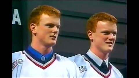 1999.06.26 NHL Entry Draft - Sedin Twins