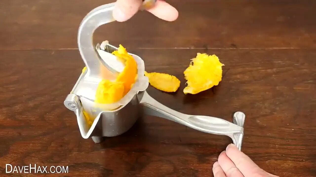 I Tried Making FRESH Orange Juice