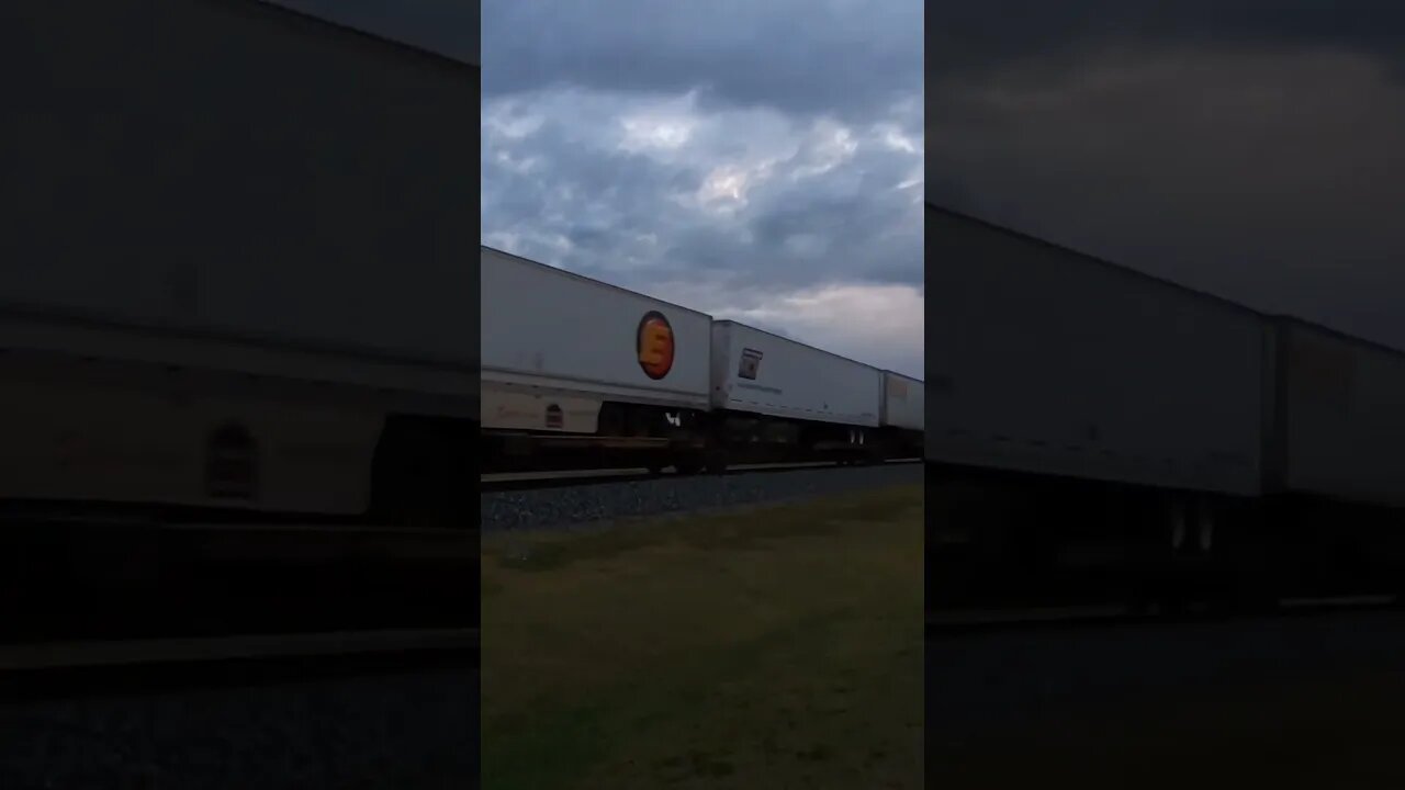Florida East Coast Railway FEC-107 May 22 2023 Daytona Beach Golf Club using GoPro 7 #railfanrob