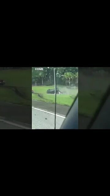 Idiot driver causes highway crash #shorts #2023