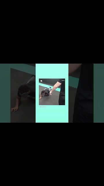 KSI VS MICHAEL BISPING wrestling / KSI submitted armbar. #viral