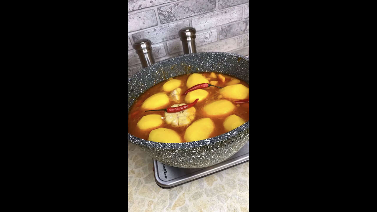Meat with potatoes and vegetables