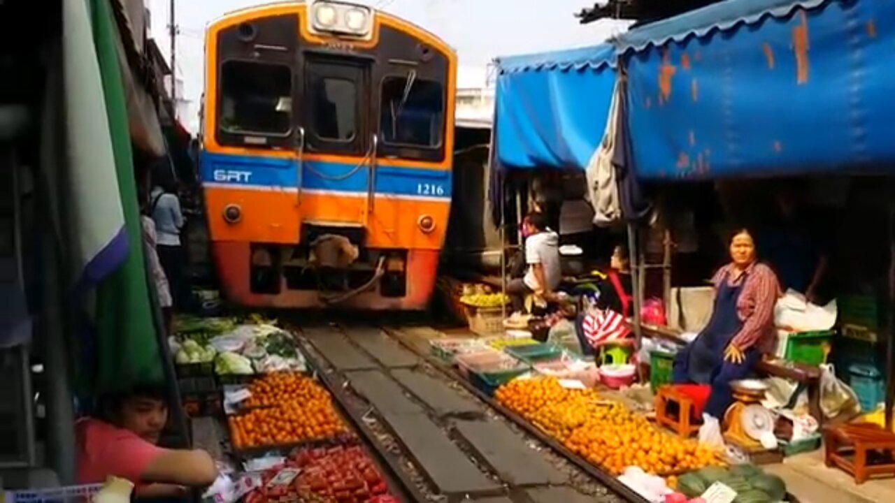 Train in man market