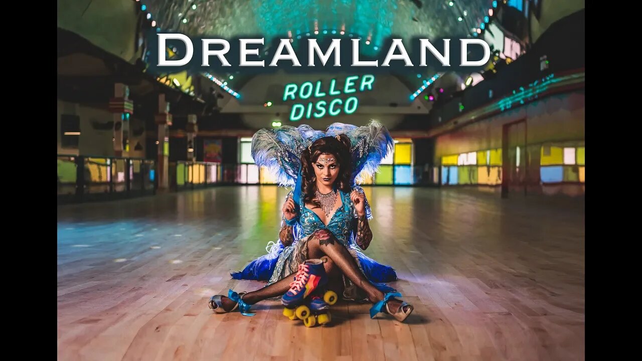 Going to DREAMLAND- Off Camera Lighting Photo Shoot at an iconic amusement park by Jason Lanier