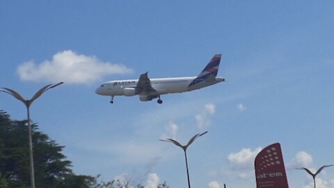 Airbus A320 PR-MYK on final approach coming from Guarulhos before to land in Manaus