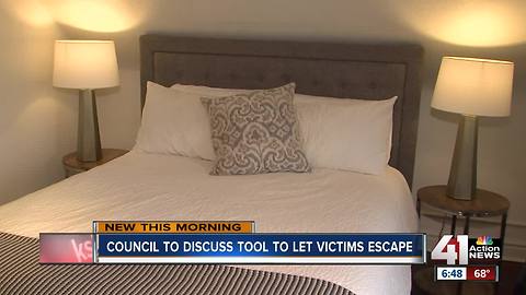 KC to consider law allowing victims of abuse to break leases without financial penalties