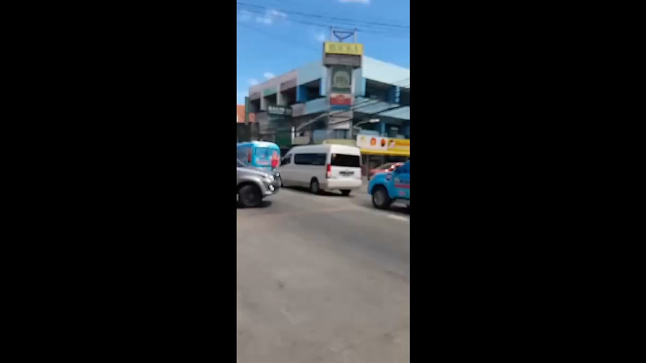 Election time in the Philippines is so loud