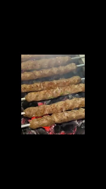Outdoor Seekh Kabab & Tikka Dinner #ytshorts #shorts #Food #Streetfood #UpFoodReview