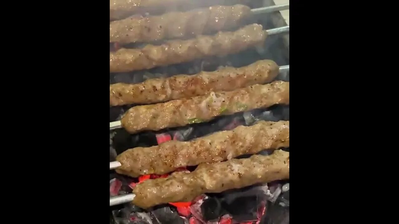 Outdoor Seekh Kabab & Tikka Dinner #ytshorts #shorts #Food #Streetfood #UpFoodReview