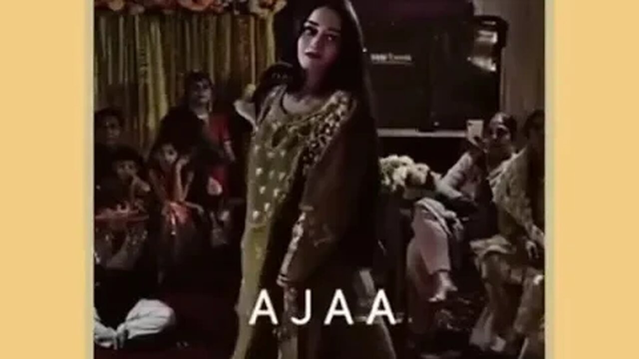 Mera Dil yah Pukar Hai Aaja Jeene Ke Sahare Aaja #shot #vira #shorts #ytshot Pakistani viral song