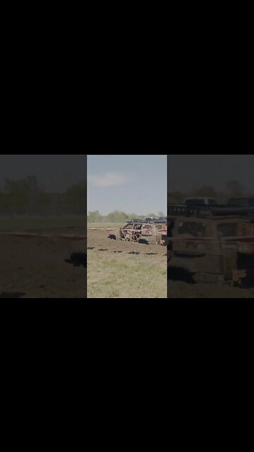 Getting Kathryn muddy #jeeplife #jeep #4x4 #offroad #jeep4x4 #jeepzj #mud #itsajeepthing #redneck