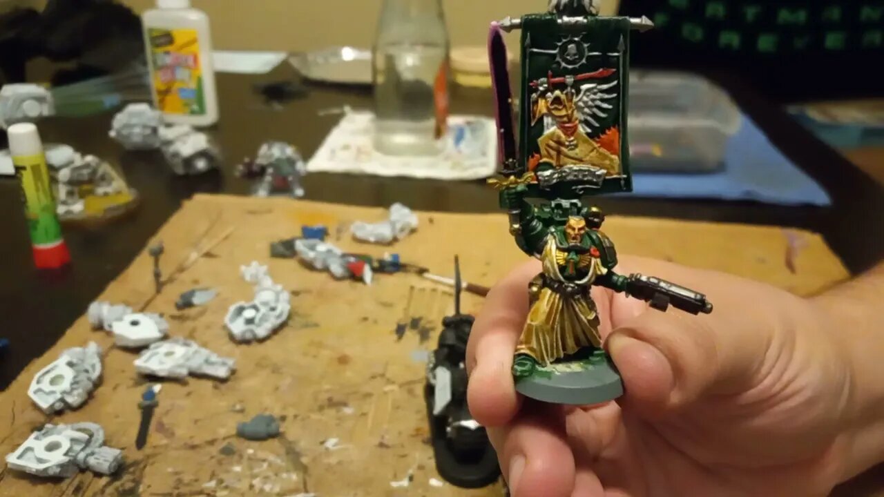 Faust Talks, Painting and showing off warhammer 40k models