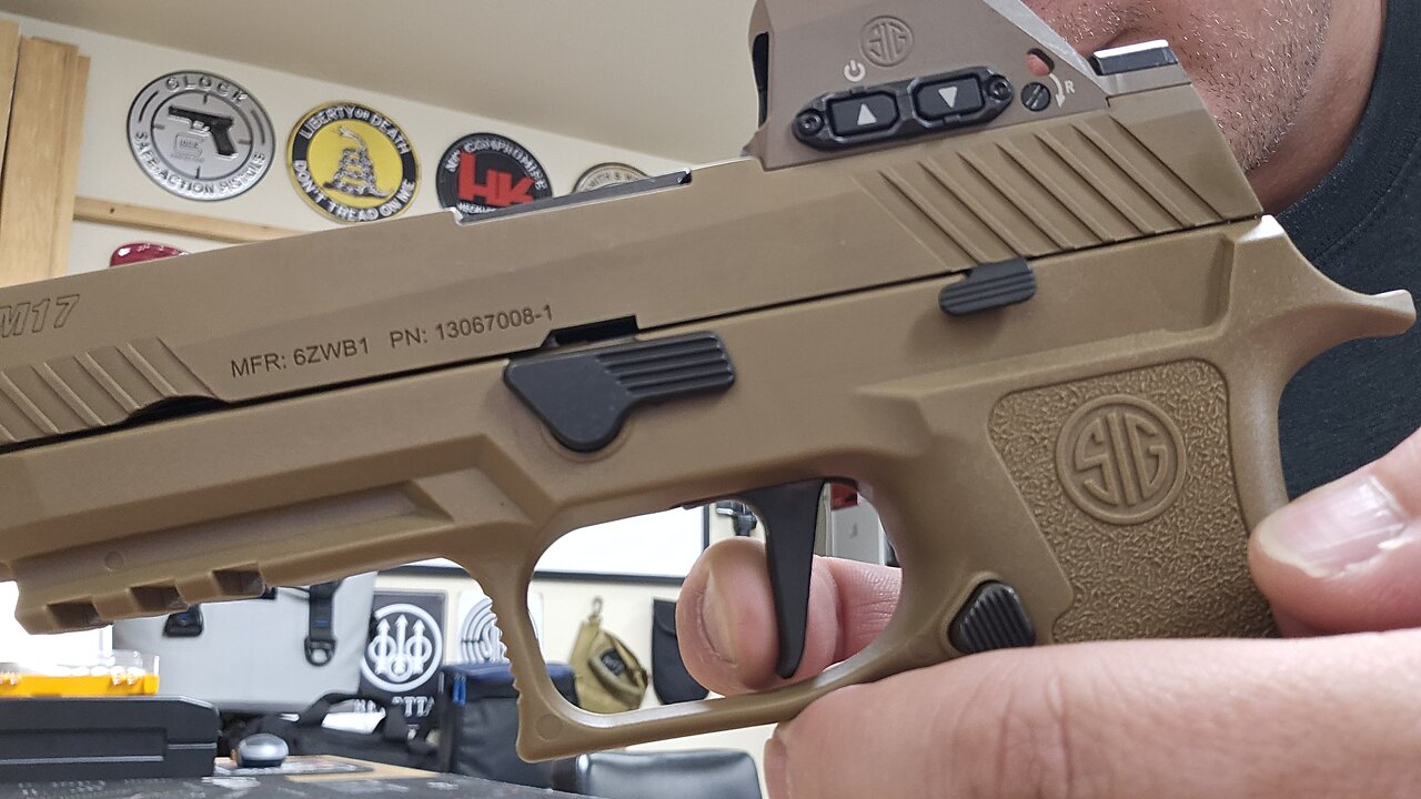 TGV² Garage Gun Talk: I have never seen a semi-auto pistol do this. Does your Sig P320 do it too?