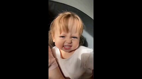 "Baby Girl's Adorable Reaction to Her First Encounter with a Butterfly