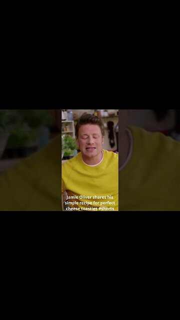 Jamie Oliver shares his simple recipe for perfect cheese toast#shorts