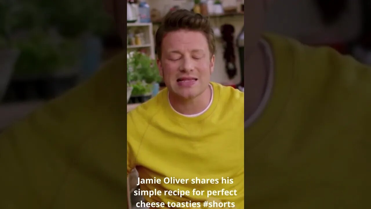 Jamie Oliver shares his simple recipe for perfect cheese toast#shorts