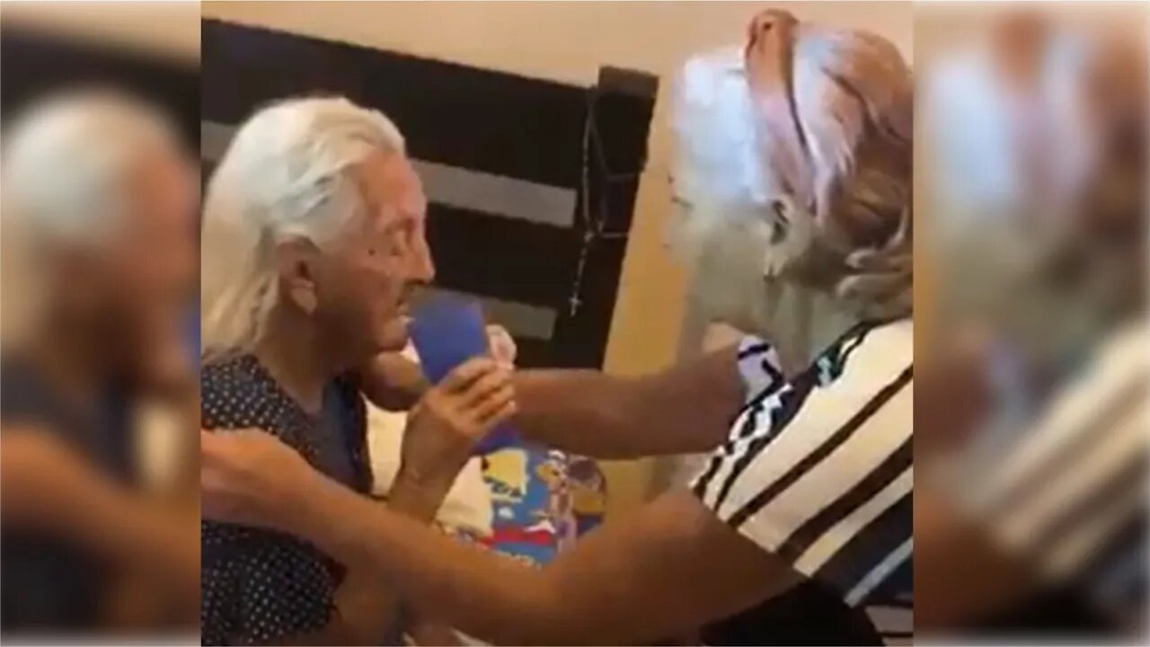 Faxineira idosa é humilhada, mas ninguém sabia o que ela passava em casa.