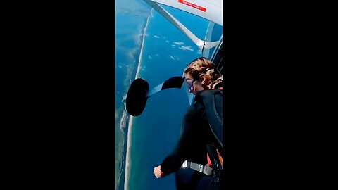 Super dance moves while skydiving