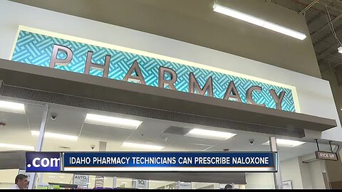 Pharmacy technicians can now prescribe naloxone