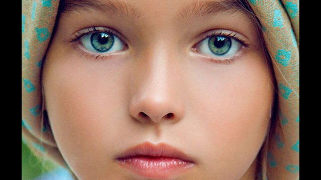 BIMBI DI ALTRI MONDI... IBRIDATI CON UMANI... SPARISCONO. FLLO ELISEO BONANNO 25-07-2020