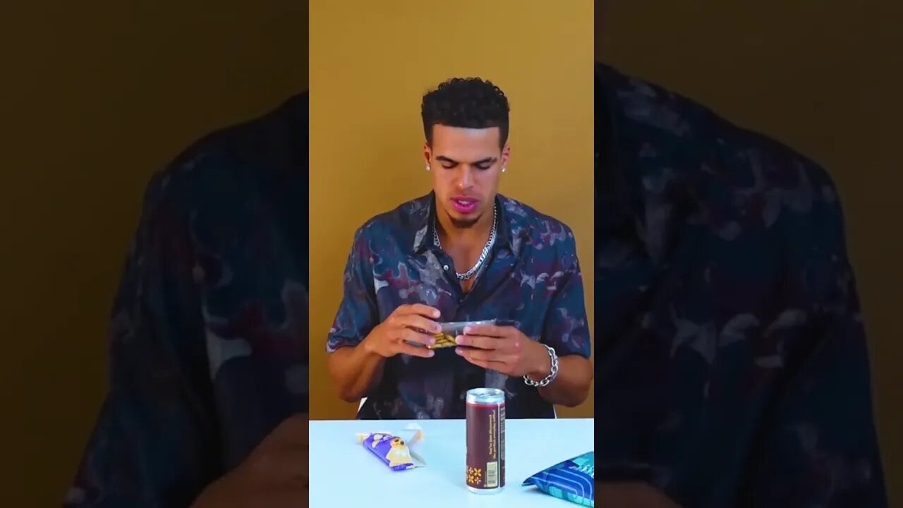 MICHAEL POSTER JR. try’s snacks 🤣
